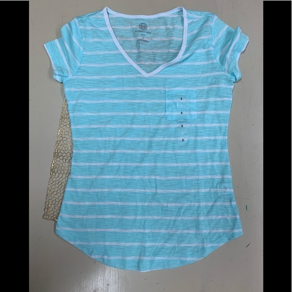 Juniors so vneck pocket striped tee NWT